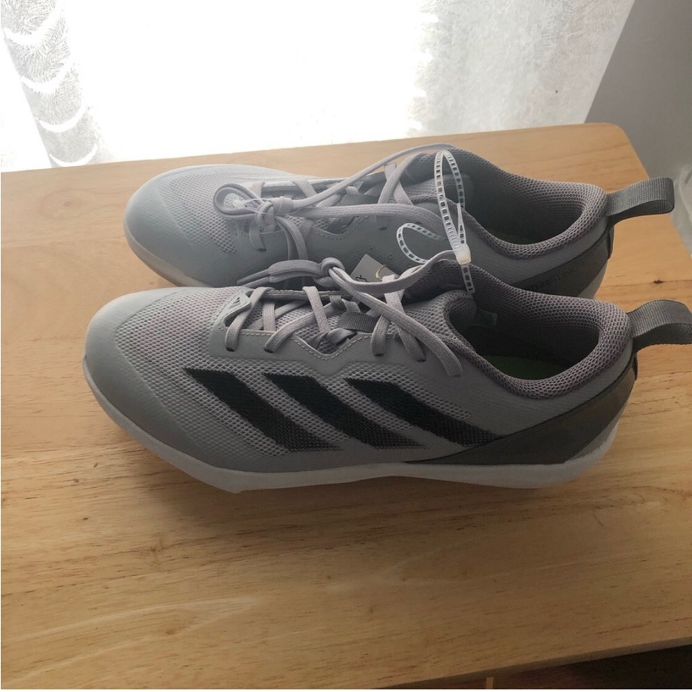 NWT Adidas Adizero Instinct Women’s Softball Cleats Shoes Size 8.5 Grey Black